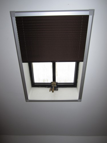 Skylight pleated roof blinds - pleated,